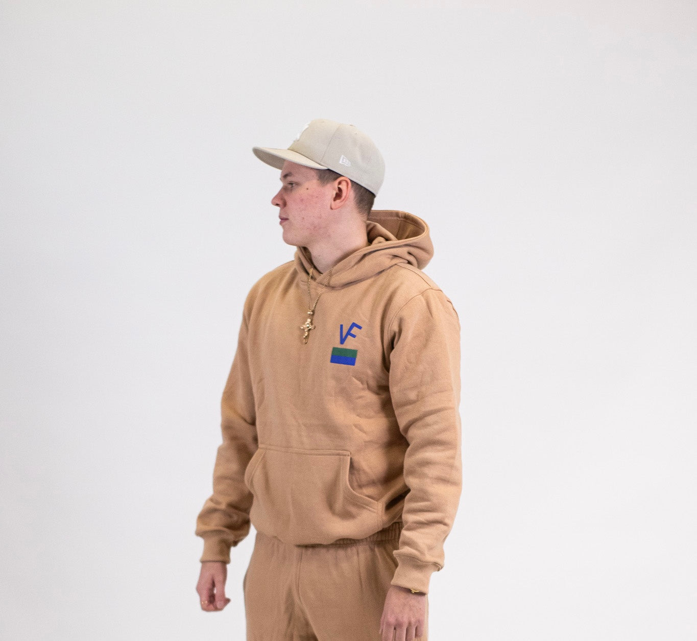 VF Éleve hoodie beige pic 1